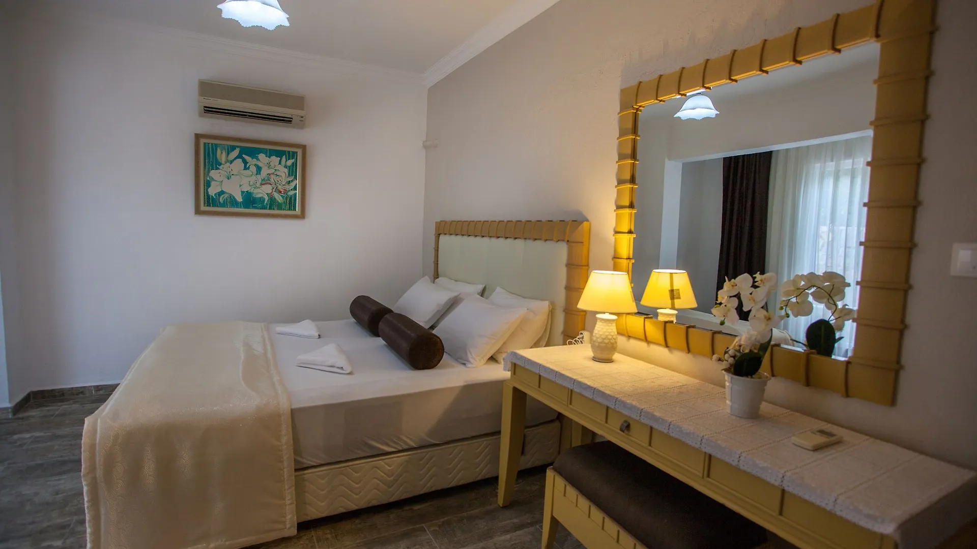 London Hotel Олудениз Турция