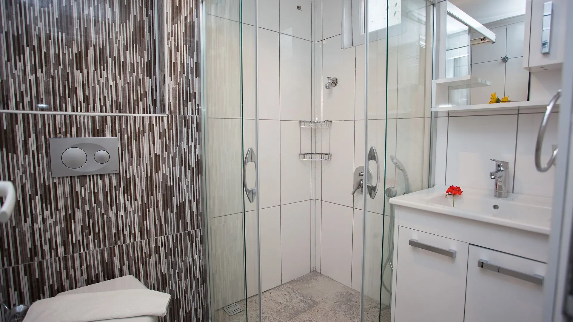 London Hotel Олудениз